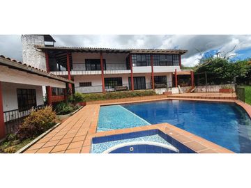 FINCA EN VENTA LAGO CALIMA DARIEN EN CONDOMINIO