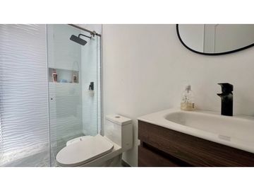 Casa de dos pisos en venta Barrio Las Mercedes Palmira Valle Colombia