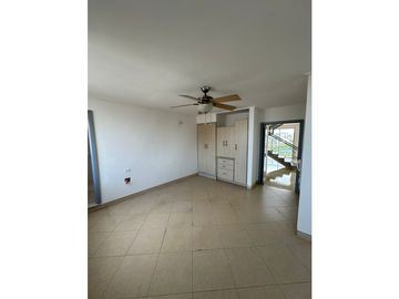 APARTAMENTO DE 4 HABITACIONES EN VENTA EN ALTOS DE RIOMAR