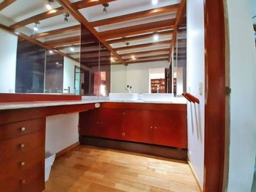 Casa en venta en Cerrada La Loma, La Herradura