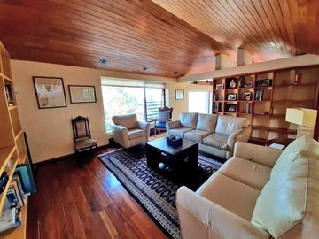 Casa en venta en Cerrada La Loma, La Herradura
