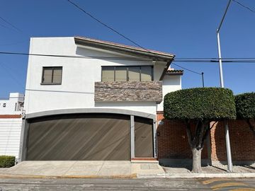 CASA EN VENTA EN ESTRELLA DEL SUR