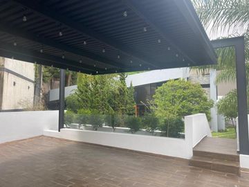 Residencia en Venta Lomas del Valle