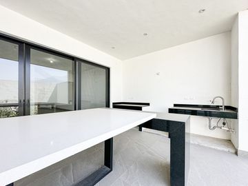 Casa en venta en Bosques de las Misiones Sector Encino en Santiago