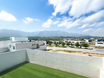 Casa en venta en Bosques de las Misiones Sector Encino en Santiago
