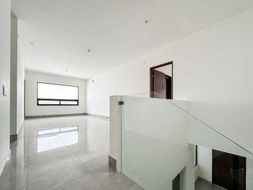 Casa en venta en Bosques de las Misiones Sector Encino en Santiago