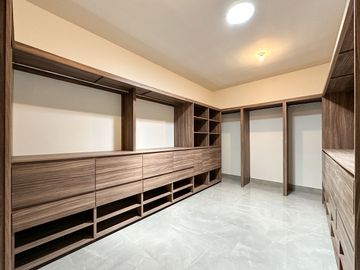 Casa en venta en Bosques de las Misiones Sector Encino en Santiago