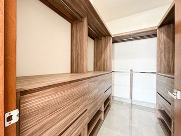 Casa en venta en Bosques de las Misiones Sector Encino en Santiago