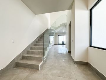 Casa en venta en Bosques de las Misiones Sector Encino en Santiago