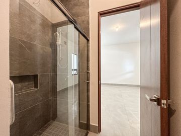 Casa en venta en Bosques de las Misiones Sector Encino en Santiago