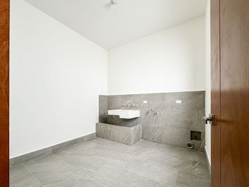 Casa en venta en Bosques de las Misiones Sector Encino en Santiago