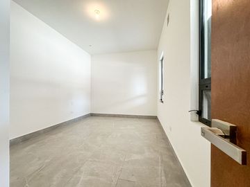 Casa en venta en Bosques de las Misiones Sector Encino en Santiago