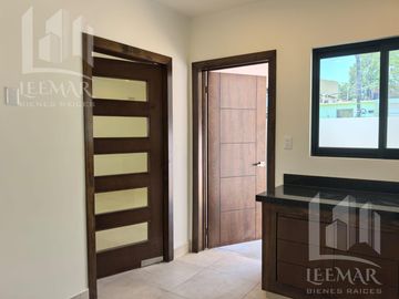 Casa nueva en  Venta en Lomas del Chairel