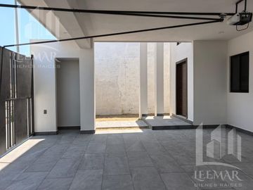 Casa nueva en  Venta en Lomas del Chairel