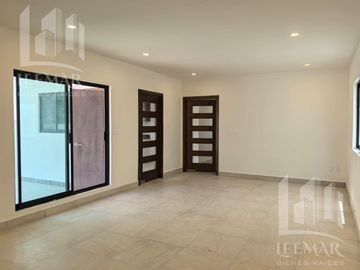 Casa nueva en  Venta en Lomas del Chairel