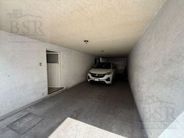 Propiedad en Venta sobre Av. Isidro Fabela, Toluca, Estado de México