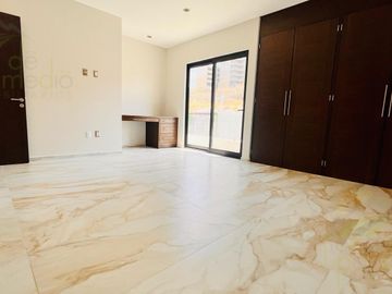 Increible y Exclusiva Casa en Venta en Cumbres del Lago Juriquilla, Queretaro, Mexico