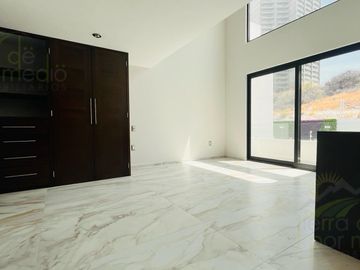 Increible y Exclusiva Casa en Venta en Cumbres del Lago Juriquilla, Queretaro, Mexico