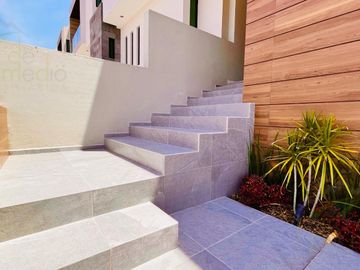 Increible y Exclusiva Casa en Venta en Cumbres del Lago Juriquilla, Queretaro, Mexico