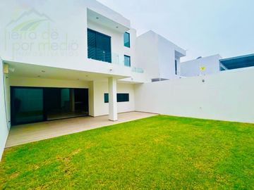 Increible y Exclusiva Casa en Venta en Cumbres del Lago Juriquilla, Queretaro, Mexico