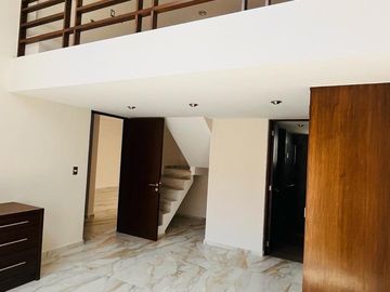 Increible y Exclusiva Casa en Venta en Cumbres del Lago Juriquilla, Queretaro, Mexico