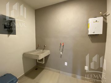 Casa  Nuevas en  venta, de 3 recamaras y 2.5 baños, en fracc. Floresta