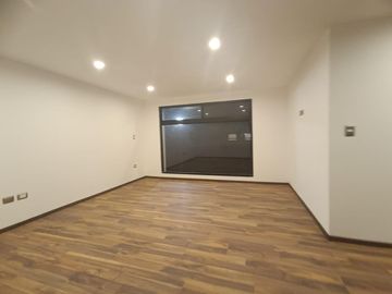 VENTA  casa de 4 recamaras en fraccionamiento Arboreto San Pedro Cholula