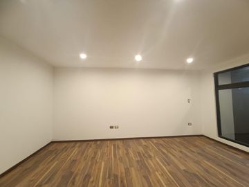 VENTA  casa de 4 recamaras en fraccionamiento Arboreto San Pedro Cholula