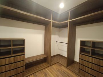 VENTA  casa de 4 recamaras en fraccionamiento Arboreto San Pedro Cholula