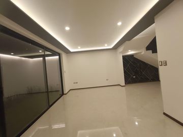 VENTA  casa de 4 recamaras en fraccionamiento Arboreto San Pedro Cholula