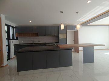 VENTA casa 4 recamaras en Puebla fraccionamiento Arboreto
