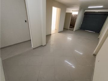 VILLA MARÍA DEL TRIUNFO - VENTA CASA CON COCHERA - ÁREA 160 m2