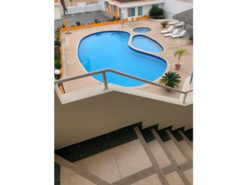Departamento Amoblado de Lujo en Playa Tonsupa, Club Pacífico.