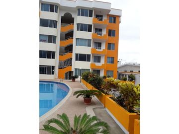 Departamento Amoblado de Lujo en Playa Tonsupa, Club Pacífico.