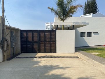 Doble filtro,  en condominio de 14 casas