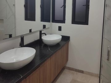 Doble filtro,  en condominio de 14 casas