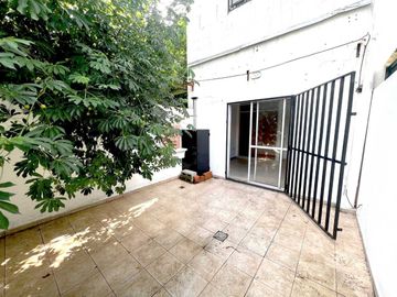 Venta PH 2 AMB Isidro Casanova PATIO APTO CREDITO