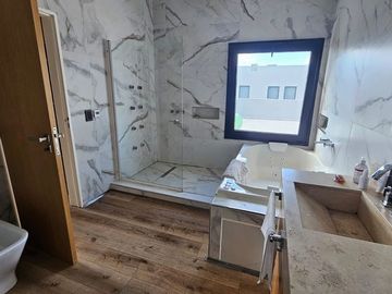 VENTA CASA PUERTOS  VISTAS CON MUELLE PRIVADO