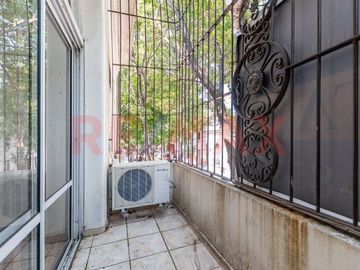 PH 4 amb con increible terraza. bajas expensas.