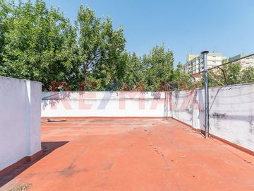 PH 4 amb con increible terraza. bajas expensas.