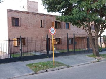 VENTA DUPLEX APTO CREDITO B° LAS PALMAS DESOCUPADO