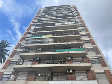 Departamento 4 amb con BALCON Y COCHERA en Wilde