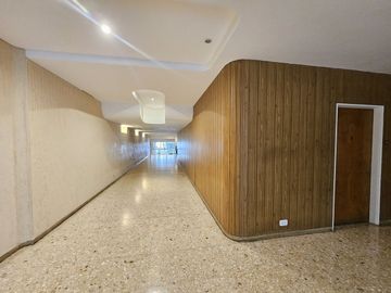VENTA DEPARTAMENTO 6 AMBIENTES RECOLETA BAULERA