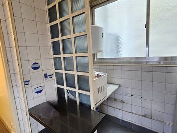 VENTA DEPARTAMENTO 6 AMBIENTES RECOLETA BAULERA