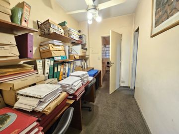 VENTA DEPARTAMENTO 6 AMBIENTES RECOLETA BAULERA