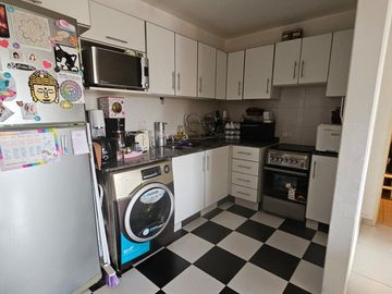 VENTA Dpto. 2 amb. con pileta en Villa del Parque