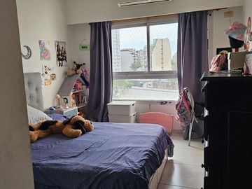 VENTA Dpto. 2 amb. con pileta en Villa del Parque
