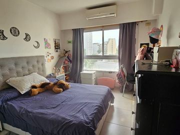 VENTA Dpto. 2 amb. con pileta en Villa del Parque