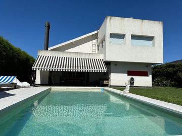 VENTA Casa 4 ambientes Santa Isabel 1, MASCHWITZ