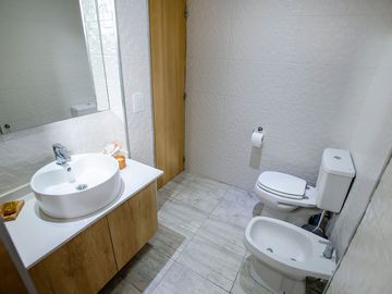 CASA 4 AMBIENTES EN VENTA SAN FELIPE CANNING
